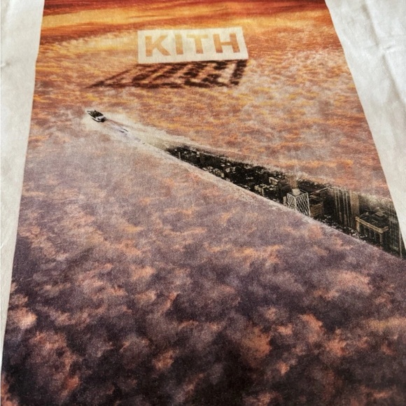 KITH Tom Fabia Don’t Look Down Tee • Large • White • 2024 - Picture 2 of 3